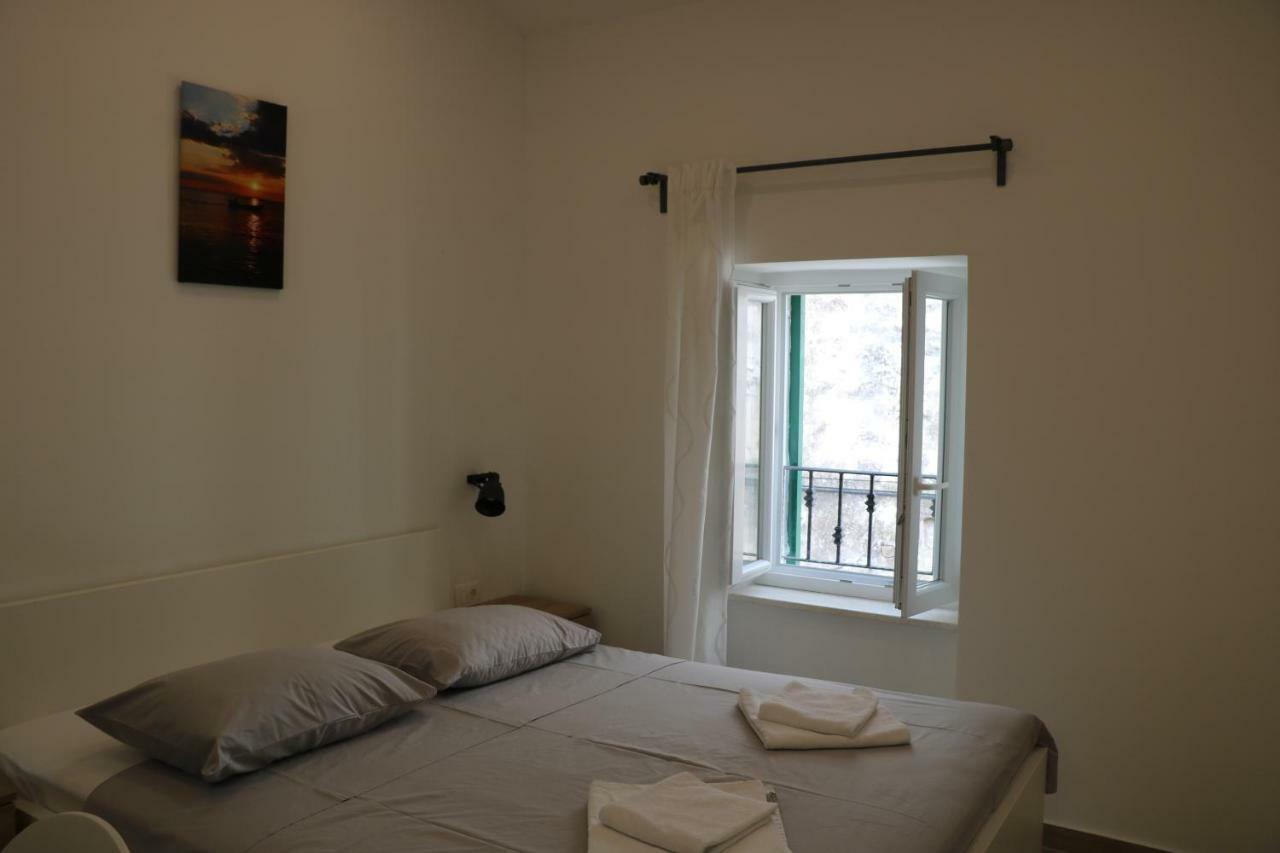 코미자 The Little Gem B&B 외부 사진