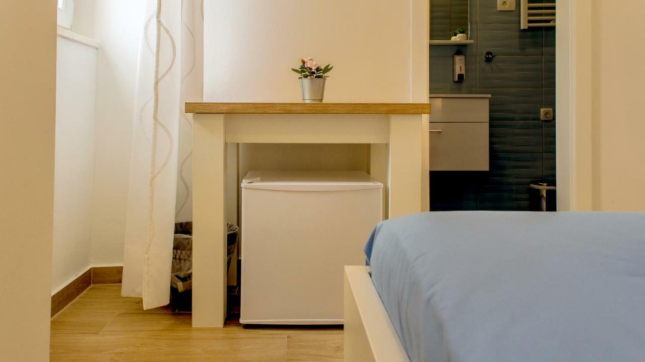 코미자 The Little Gem B&B 외부 사진